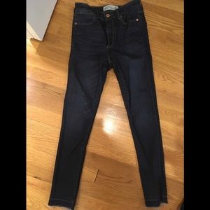 Abercrombie and Fitch High waisted skinny jeans